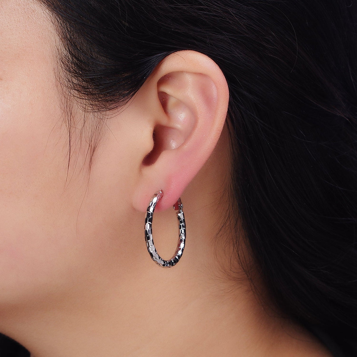 16K Gold Filled 30mm Multifaceted Textured Hinge Hoop Earrings in Gold &amp; Silver | AD1211 AD1212
