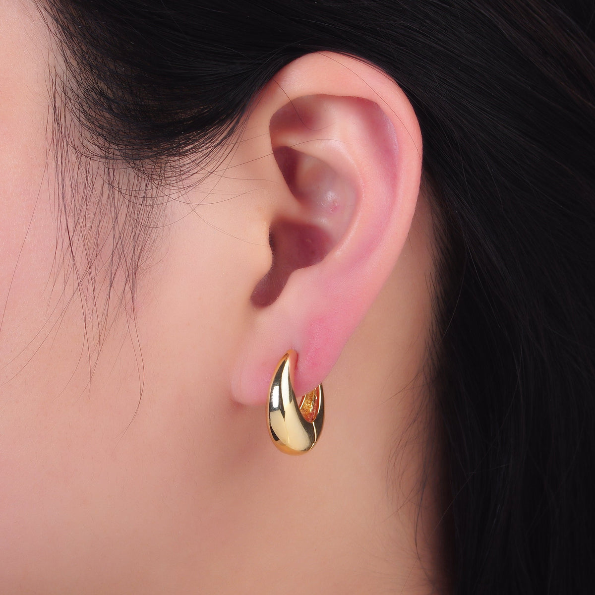 24K Gold Filled 18mm Minimalist Dome Hoop Earrings in Gold &amp; Silver | AB928 AB949