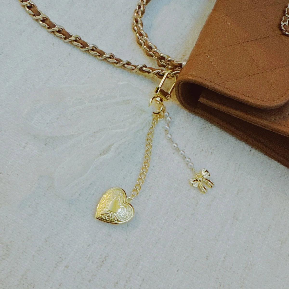 Lace &amp; Love Heart Bag Charm  – White Bow with Gold Heart | Romantic