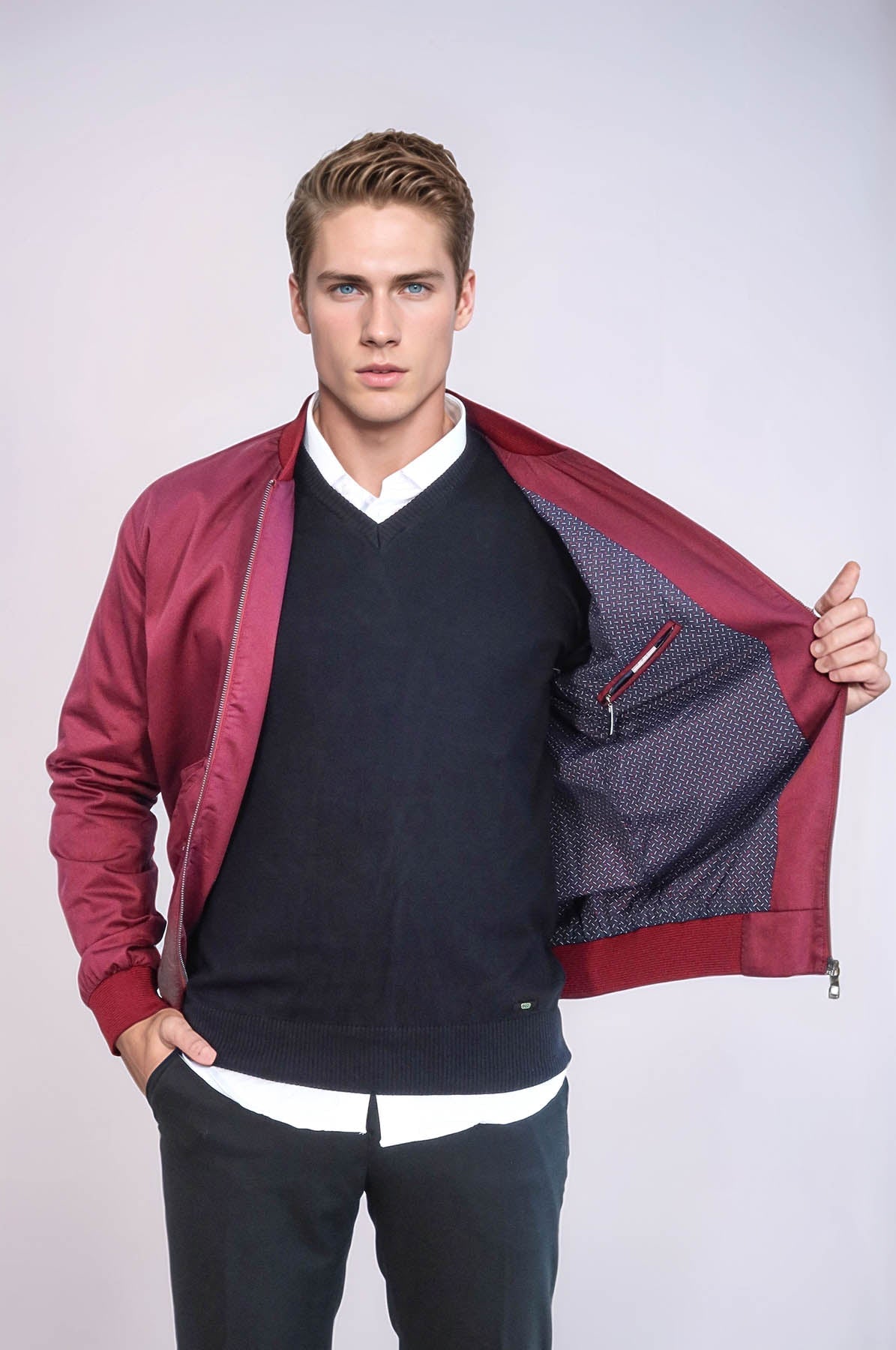 Flap Pockets Zippered Burgundy Men Bomber Coat - Wessi