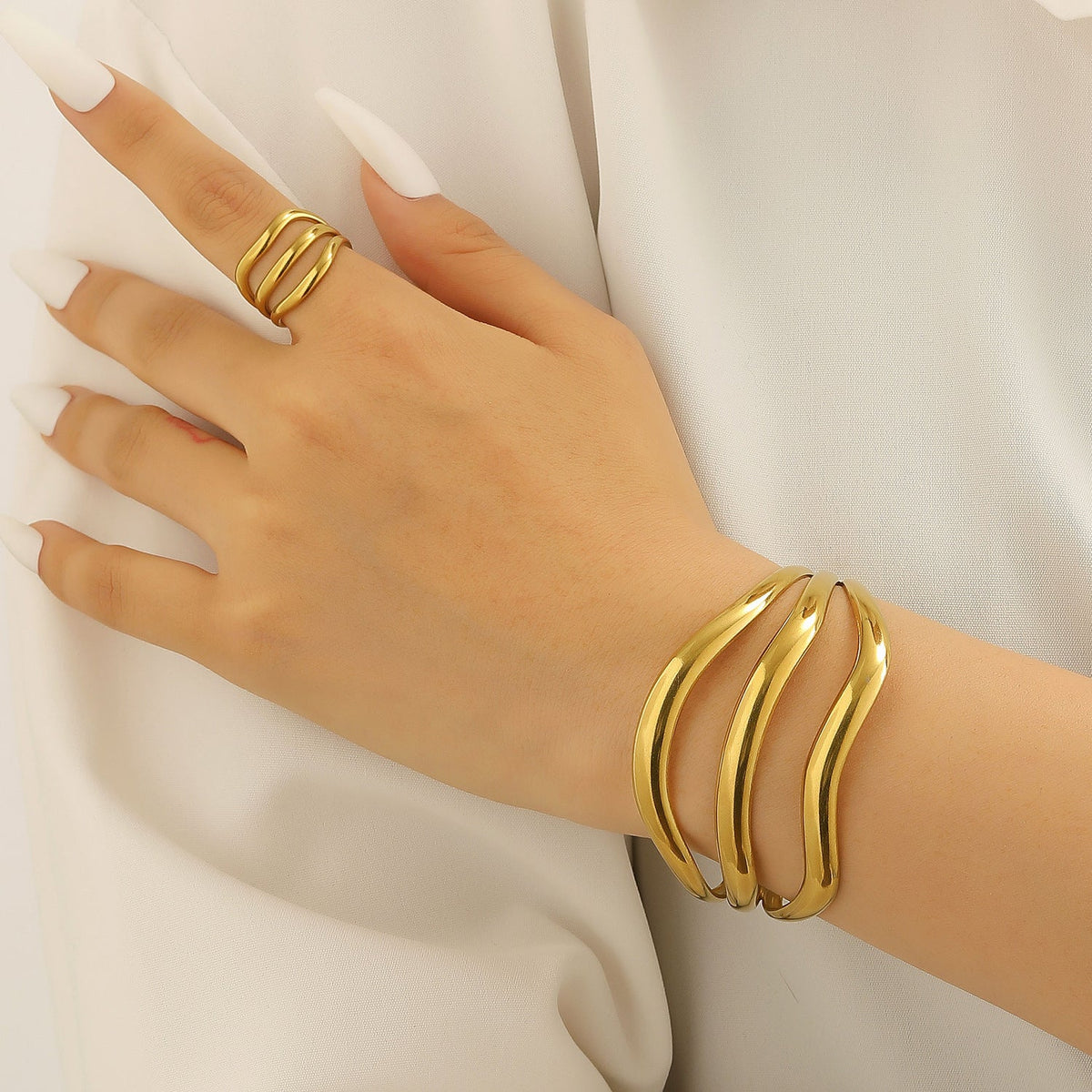 Exaggerated Vintage Stainless Steel Multi-Layer Wavy Ring &amp; Bangle Set Party Banquet