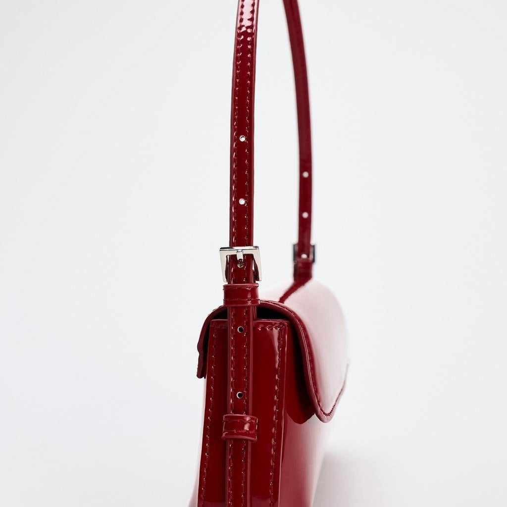 Small Red Baguette shoulder Bag - Must-Have Autumn Fashion Simple Commuter &amp; Retro Shoulder Bag hobo