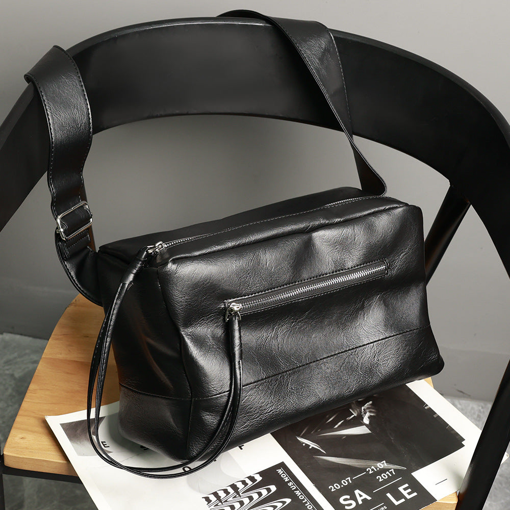Shoulder bag men, large capacity casual mail carrier crossbody bag, sports tooling bag, men&