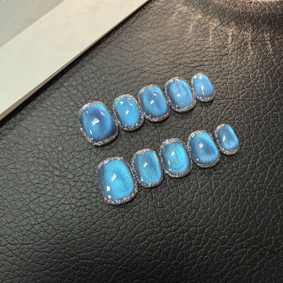 Popular Blue Glass Beads Cat&
