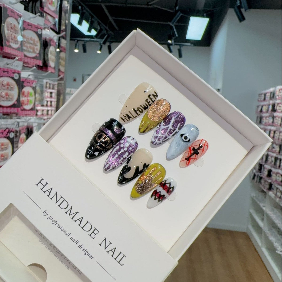 Halloween Press on Nails Almond Horror Cat&