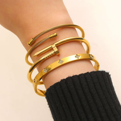 Stainless Steel Gold Bangle Set Zircon Inlaid Nail &amp; Lucky Four Leaf Clover Bangles