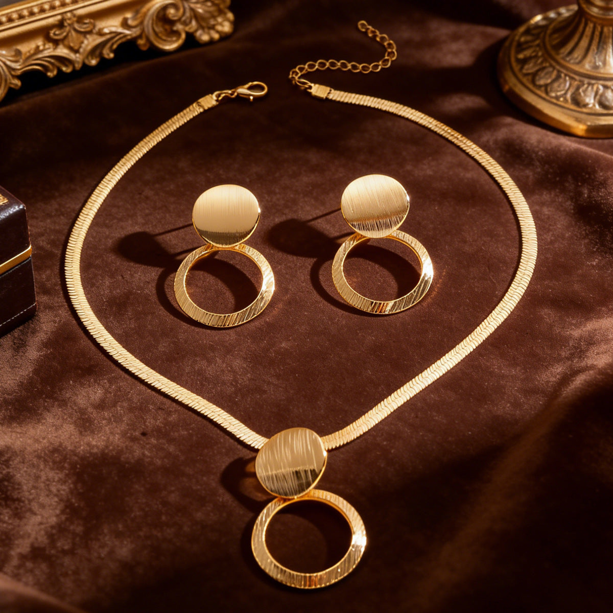 Creative Circle Heart Geometric Pendant Necklace &amp; Earrings Elegant Jewelry Set