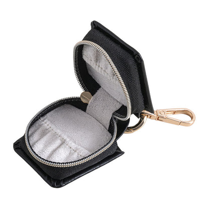 Mini pendant jewelry box for travel
