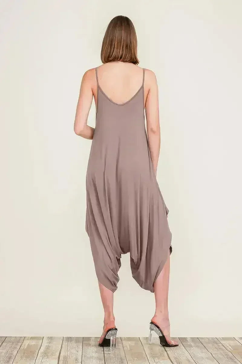 Harem Jumpsuit Romper – Chic &amp; Versatile One-Piece | Breathable Rayon
