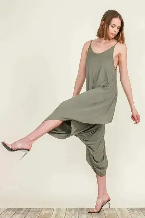 Harem Jumpsuit Romper – Chic &amp; Versatile One-Piece | Breathable Rayon