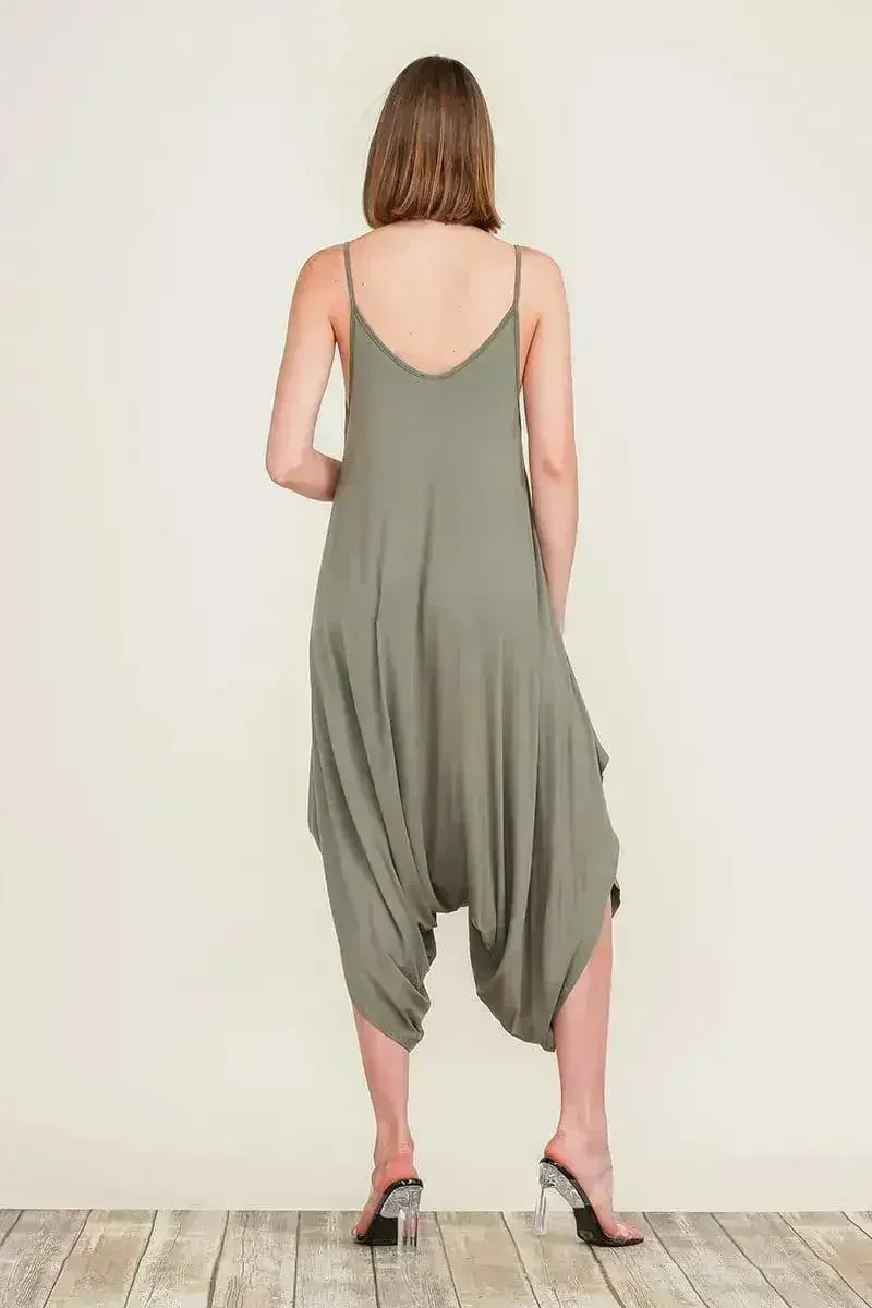 Harem Jumpsuit Romper – Chic &amp; Versatile One-Piece | Breathable Rayon