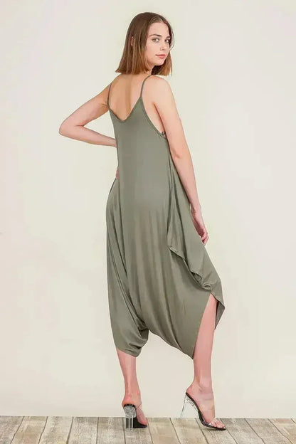 Harem Jumpsuit Romper – Chic &amp; Versatile One-Piece | Breathable Rayon