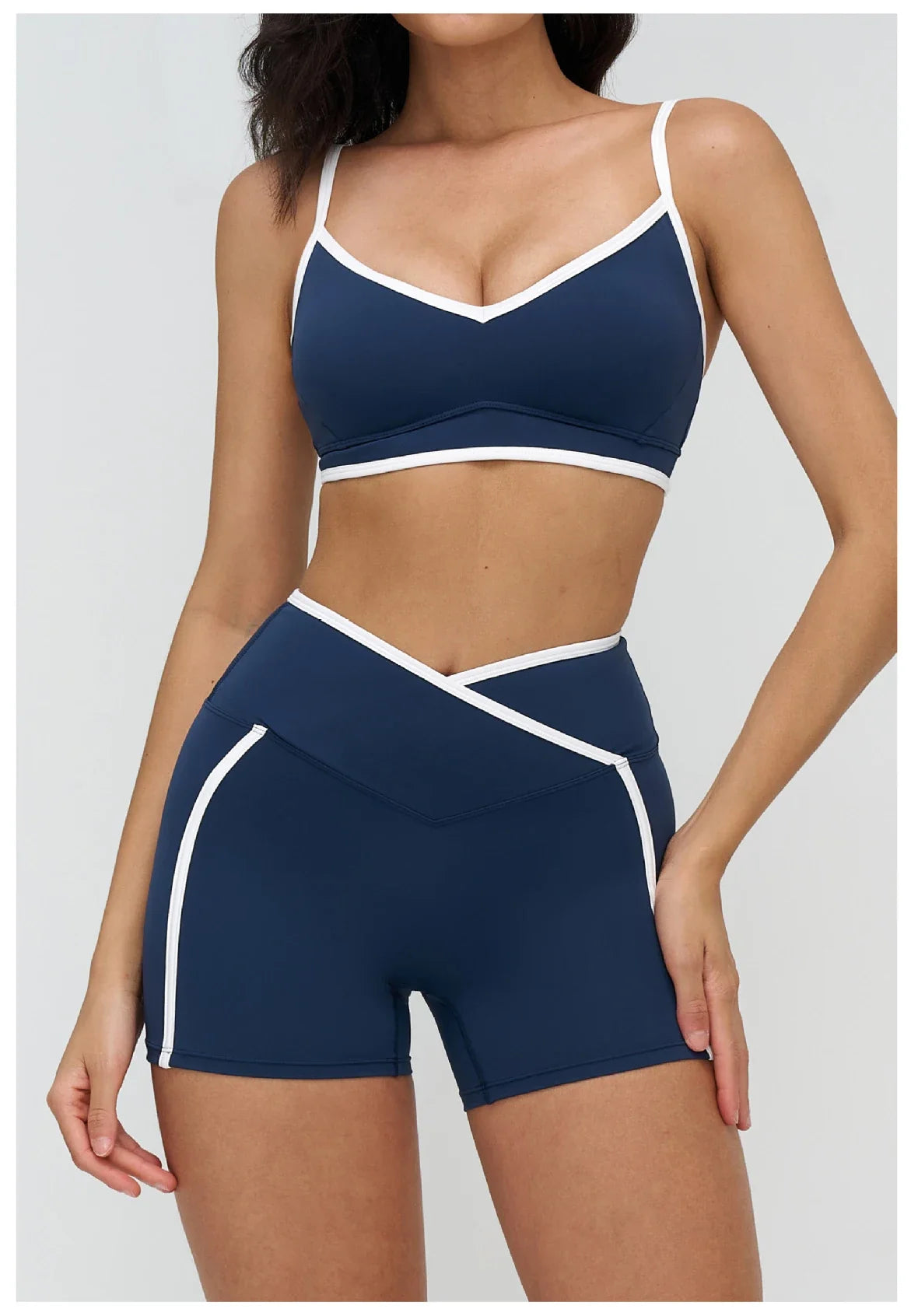 Women Bra Shockproof Gym Top Women Underwear Thin Strap Halter Sports Bras Scrunch Push-up Workout Yoga Tank Tops Women&
