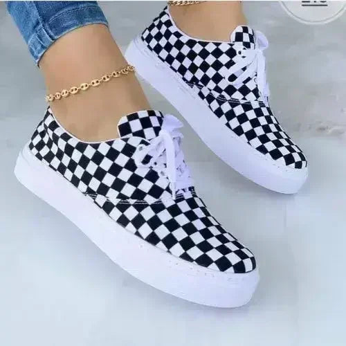 2022 Graffiti Sneakers - Women&