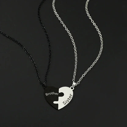 Father Mom Son Daughter Family Necklace Love Heart Puzzle Pendant Necklace Stainless Steel Jewelry for Women Mother&