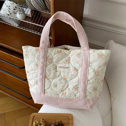 Floral Patchwork Tote Bag For Women With Cotton Exterior And Polyester Lining For Casual Everyday Use