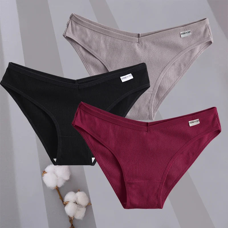 Comfortable Cotton Briefs for Women – 3-Piece Panty Set