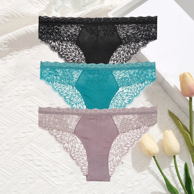 Premium Seamless Lace Briefs for Women – 3-Piece Set