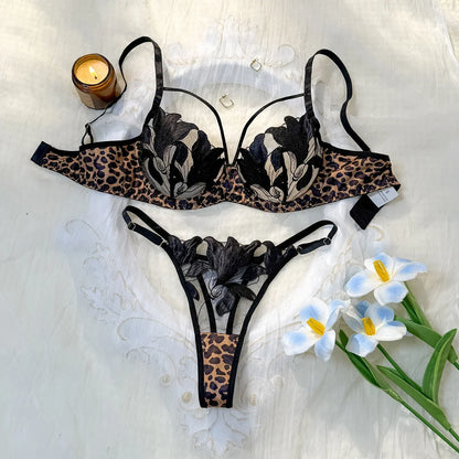 Retro leopard print patchwork floral embroidery lingerie set - Sophisticated netting 3/4 cup shaping bra thong set ZA825183