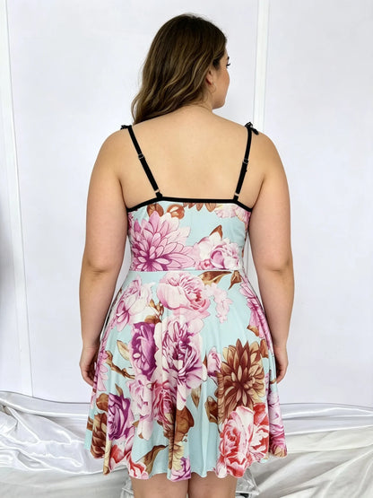 European and American large-size sexy spaghetti strap pajamas and nightgowns with lace trim, can be worn outside, charming women