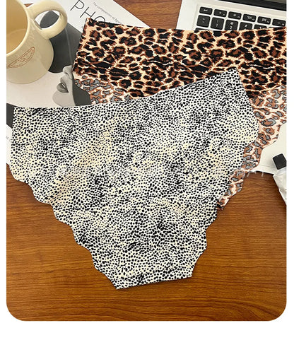 1pcs Seamless Panties Ladies Leopard Print Sexy Underwear Zebra Stripe Briefs Ice Silk Panty Invisible No Trace Solid Underpants
