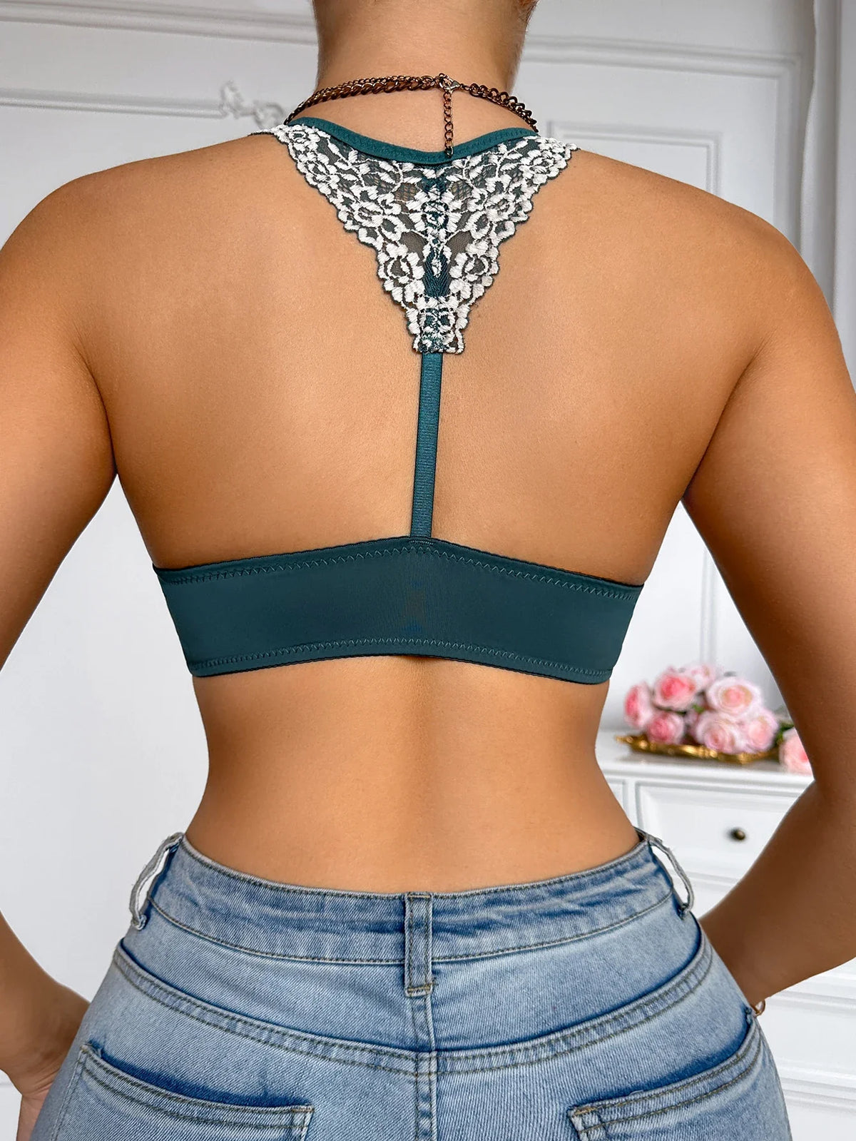 Embroidered Knit Cup Women&