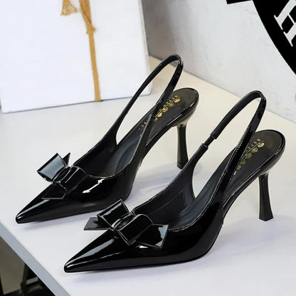Luxury Designer Burgundy Suede Ankle Strap Pumps Sexy Pointed Toe Ankle Buckle Elegant Heels Fashion Wedding Party Shoes Shoes