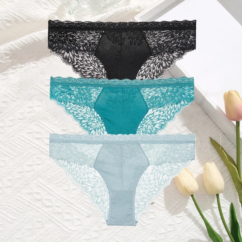 Premium Seamless Lace Briefs for Women – 3-Piece Set