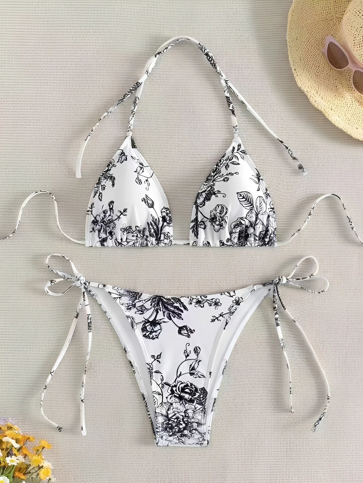 2026 Halter Triangle Bikinis Printed Swimsuit Women Sexy String Swimwear Female Bathers Swimming Bathing Swimming Swim Suit