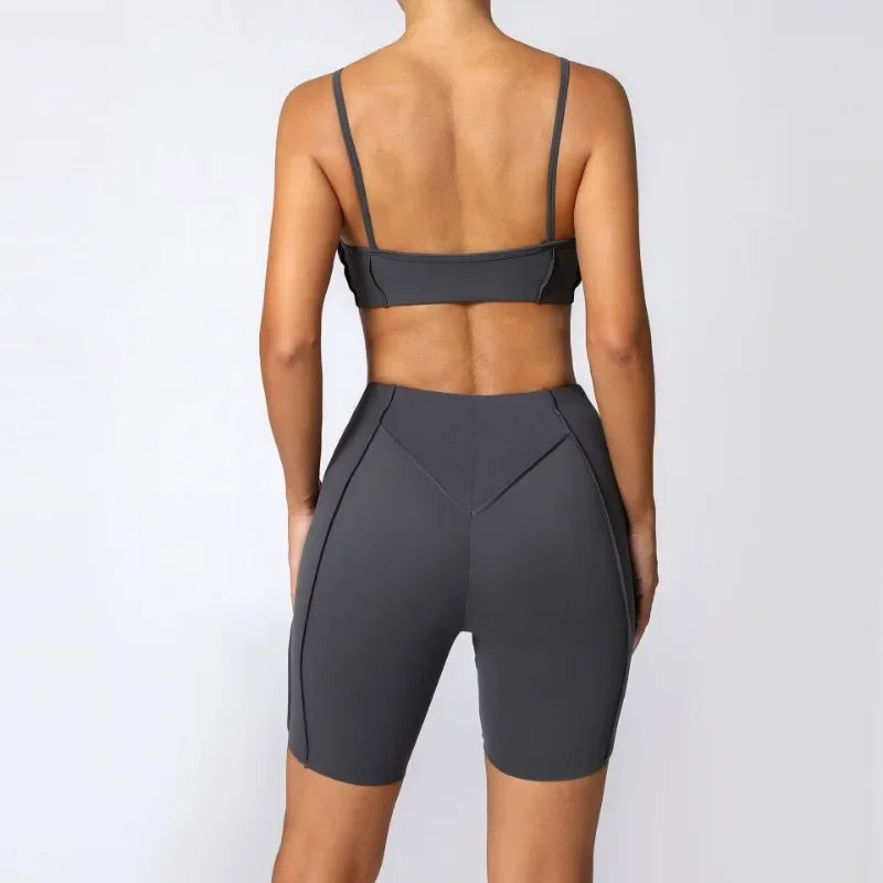 2-Piece Yoga Set – Open Back Sports Bra &amp; High Waist Shorts