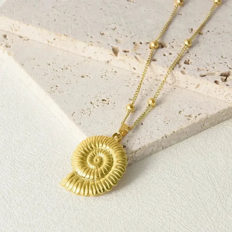 1Pc Temperament Fashion Summer Beach Blue Marine Life Sea Horse Shell Turtle Mini Fish Bead Necklace Classic Clavicle Chain