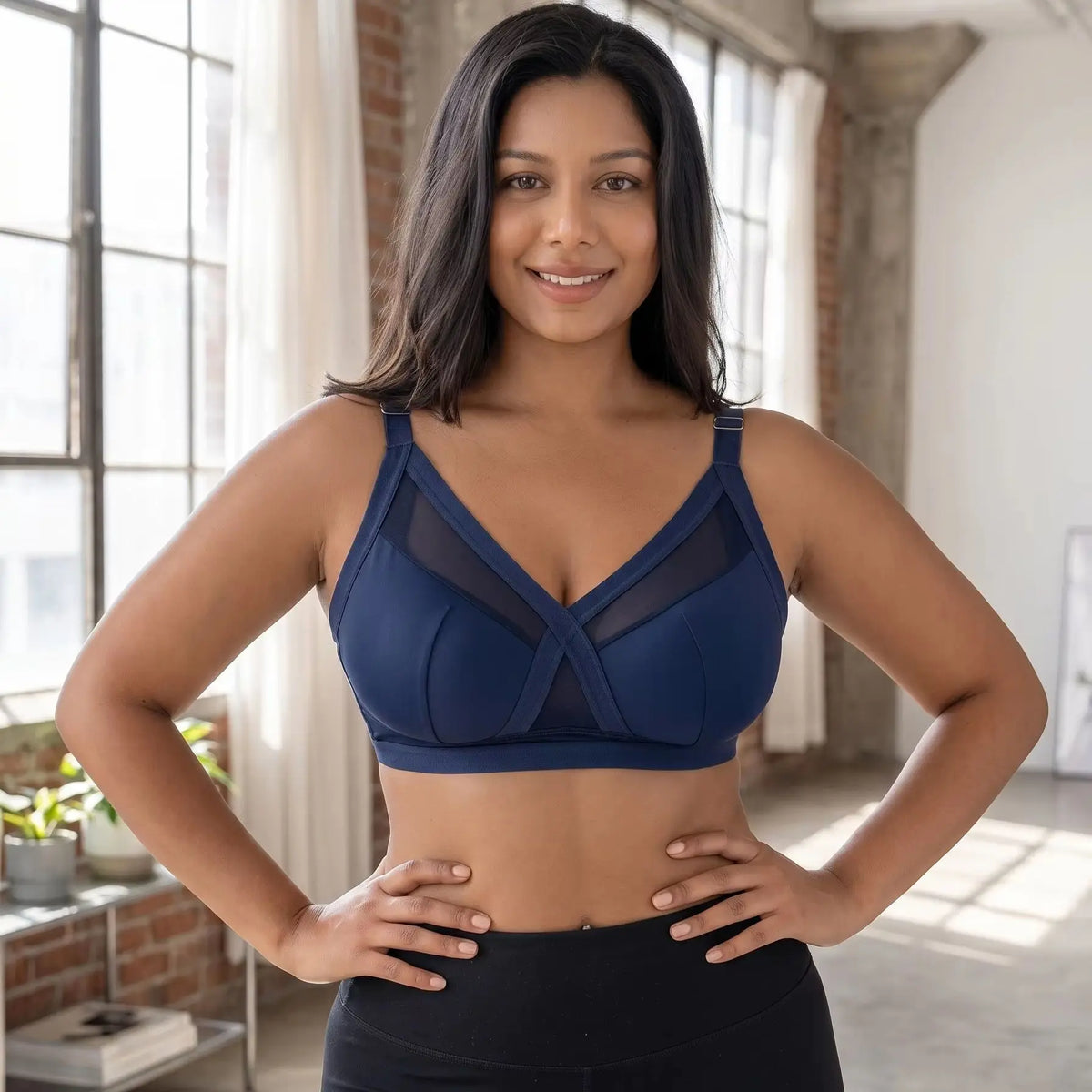 Full Cup Sports Bra Plus Size Wirefree Cross Back Strappy Design Gym Yoga Running Exercise Padded Tank Top Activewea MR3678