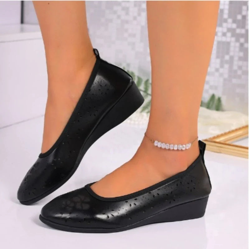 Comfortable Flat Bottom Mom ShoesSoft Surface  Work Casual Women&