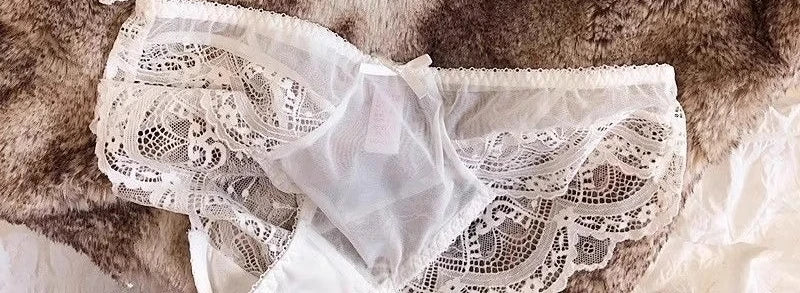 MOYISU Minimizer Bra French Lace for Large Bust, Anti Sagging Full Coverage Push Up Underwire Set, Sensuous Women Sexy Bra &amp; Set