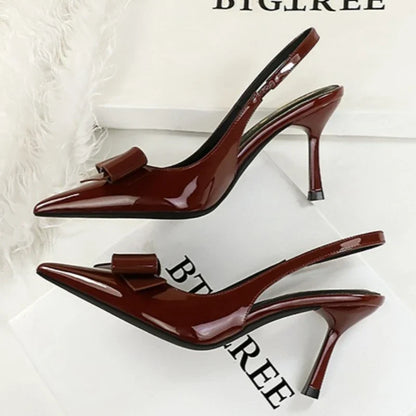Luxury Designer Burgundy Suede Ankle Strap Pumps Sexy Pointed Toe Ankle Buckle Elegant Heels Fashion Wedding Party Shoes Shoes