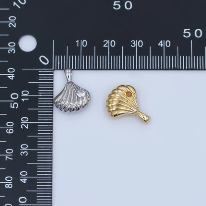 24K Gold Filled 17mm Clear CZ Scallop Sea Shell 3D Multidimensional Pendant in Gold &amp; Silver | AH459