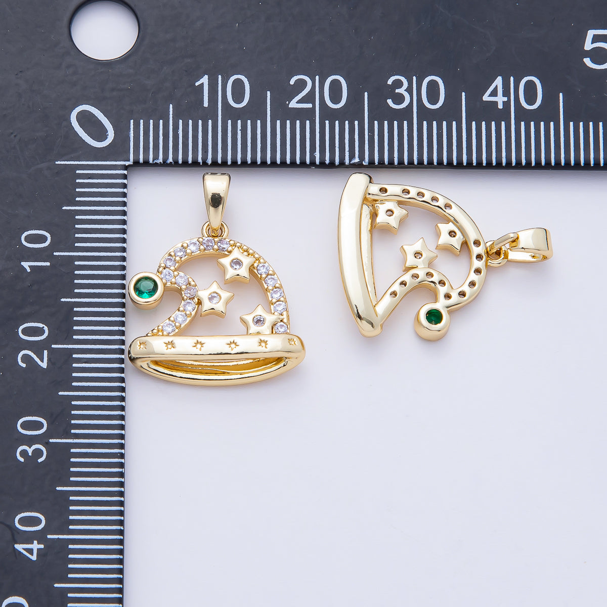18K Gold Filled 17.5mm Green, Micro Paved CZ Starry Santa&