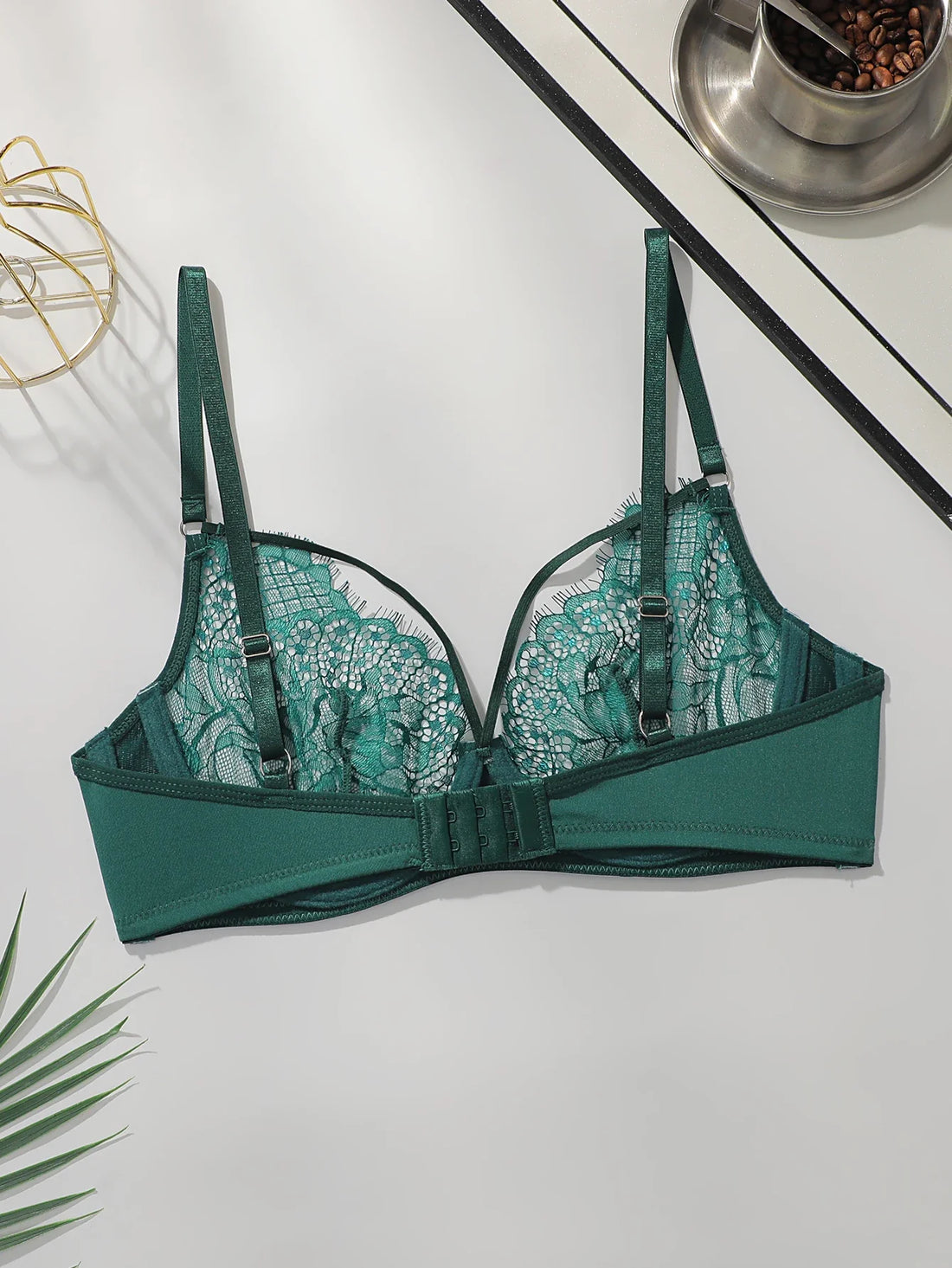 1 Pcs High Quality Sexy and Hot Green Lace Lingerie Sexy Cross Strap Bra Women&