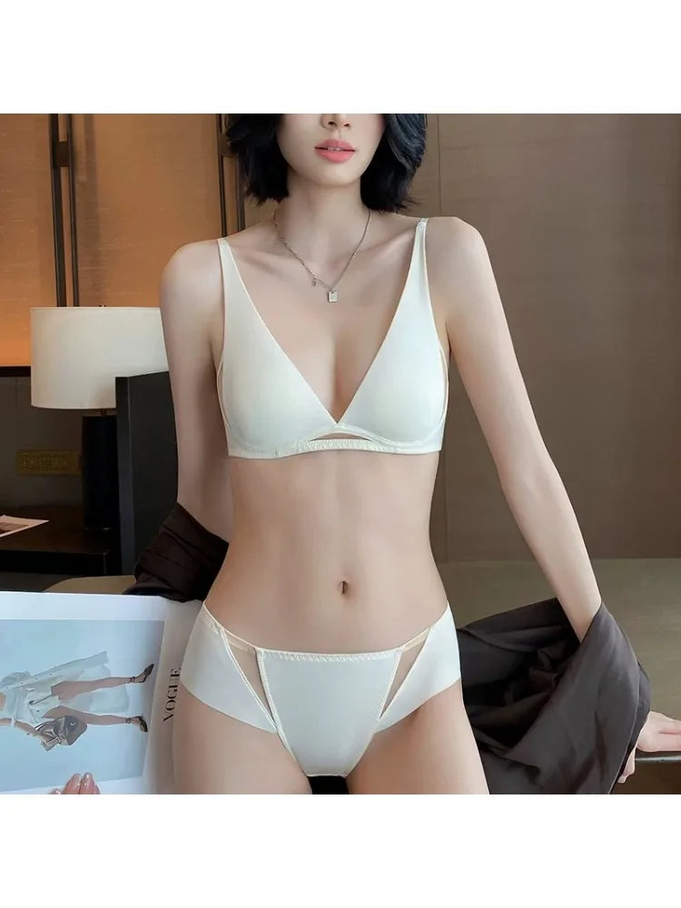 Comfort 2026 Rabbit Ear Bra Deep V, Wireless Invisible Summer Bralette, Breathable Thin Bra for Small Chest, Natural Sexy MOYISU