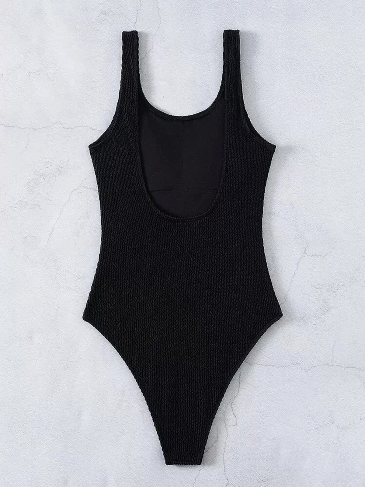 Ladies Solid Stripe One-Piece Swimsuit Comfortable Strap Offers Best Support Fashionable Design for Summer Beach And Pool Days