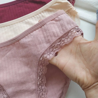 3Pcs/Set Cotton Panties Women Lace Trim Briefs Female Underpants Solid Color Soft Underwear Sexy Lingerie Intimates M-XL