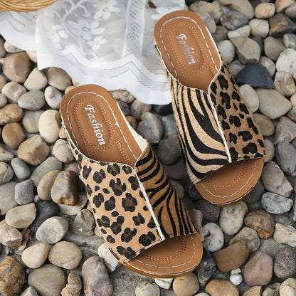 Women Animal Print Wedge Slide Sandals Leopard Zebra Open Toe Wide Fit Soft Platform Non‑Slip Outdoor Summer Slippers