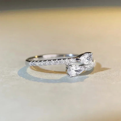 2025 New Shiny Zircon Ring Engagement Ceremony Women&
