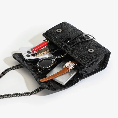 Women Sequined Chain Crossbody Bag With PU Leather - Chain Strap