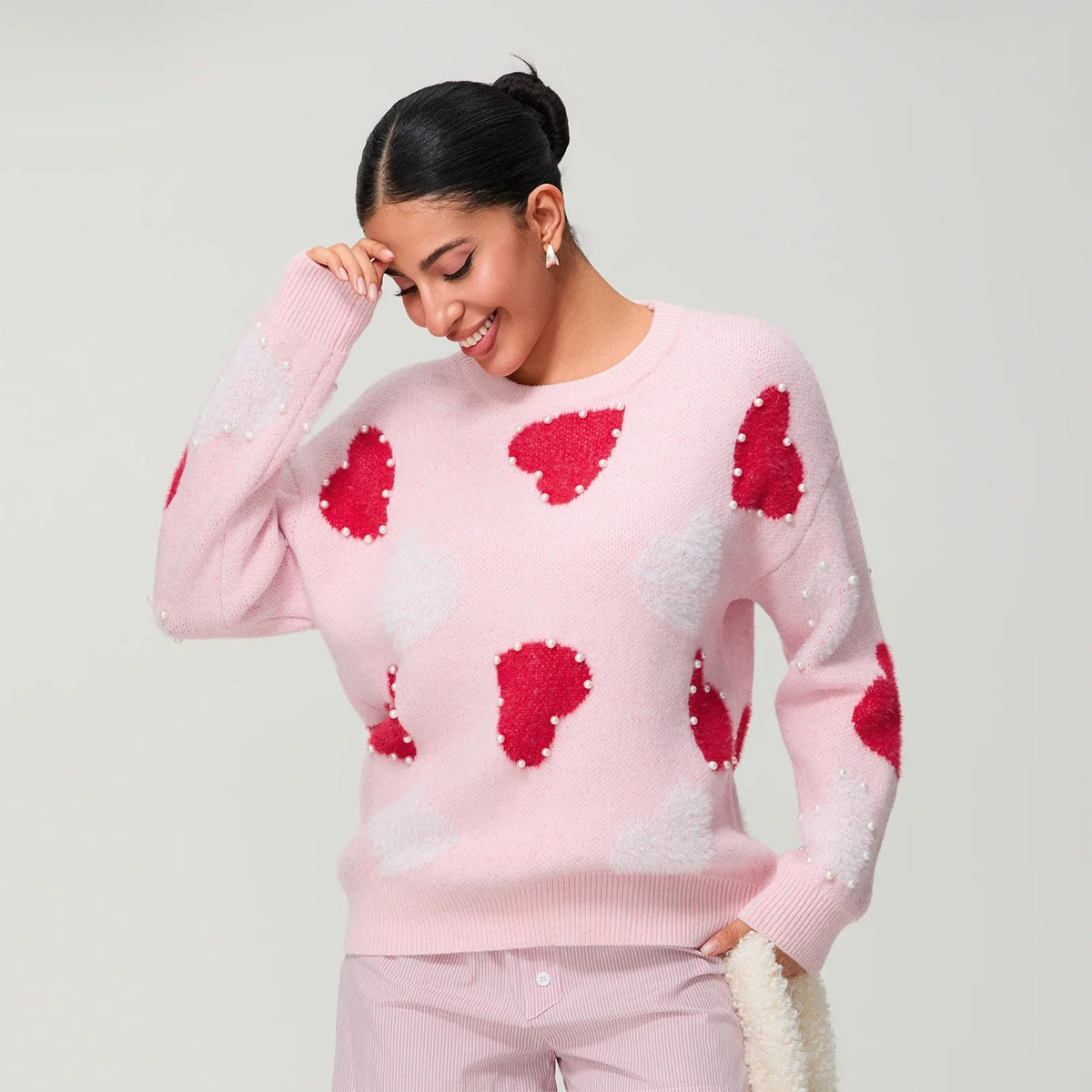 Women Spring Knitted Sweater Long Sleeve Round Neck Pearl Heart Print Knitwear Loose Pullover Tops