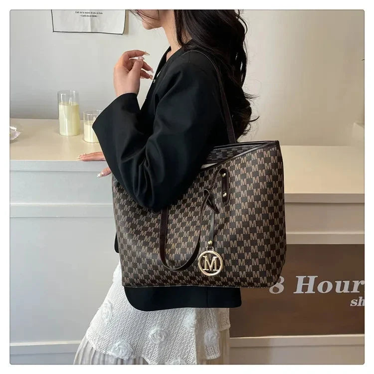 Andralyn Versatile Large Capacity Shoulder Bag With Letter Print - Faux Leather For Commuters Everyday Use
