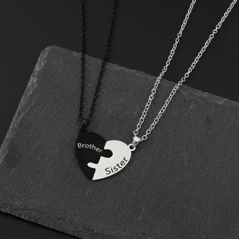 Father Mom Son Daughter Family Necklace Love Heart Puzzle Pendant Necklace Stainless Steel Jewelry for Women Mother&