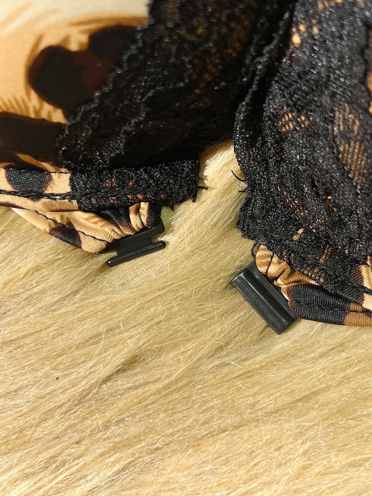 Leopard Eyelash Lace Women&