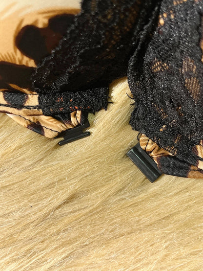 Leopard Eyelash Lace Women&