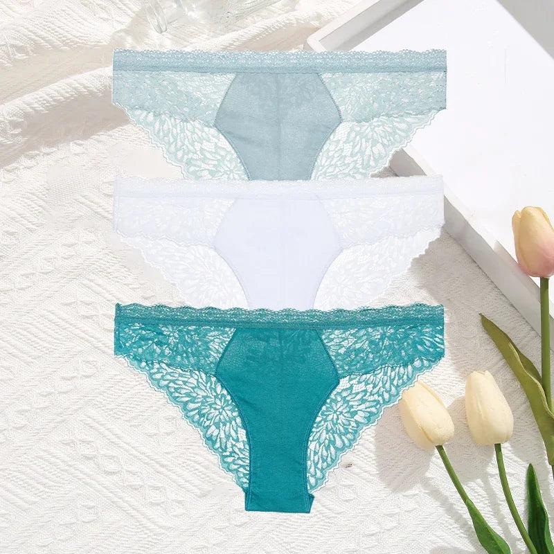 Premium Seamless Lace Briefs for Women – 3-Piece Set